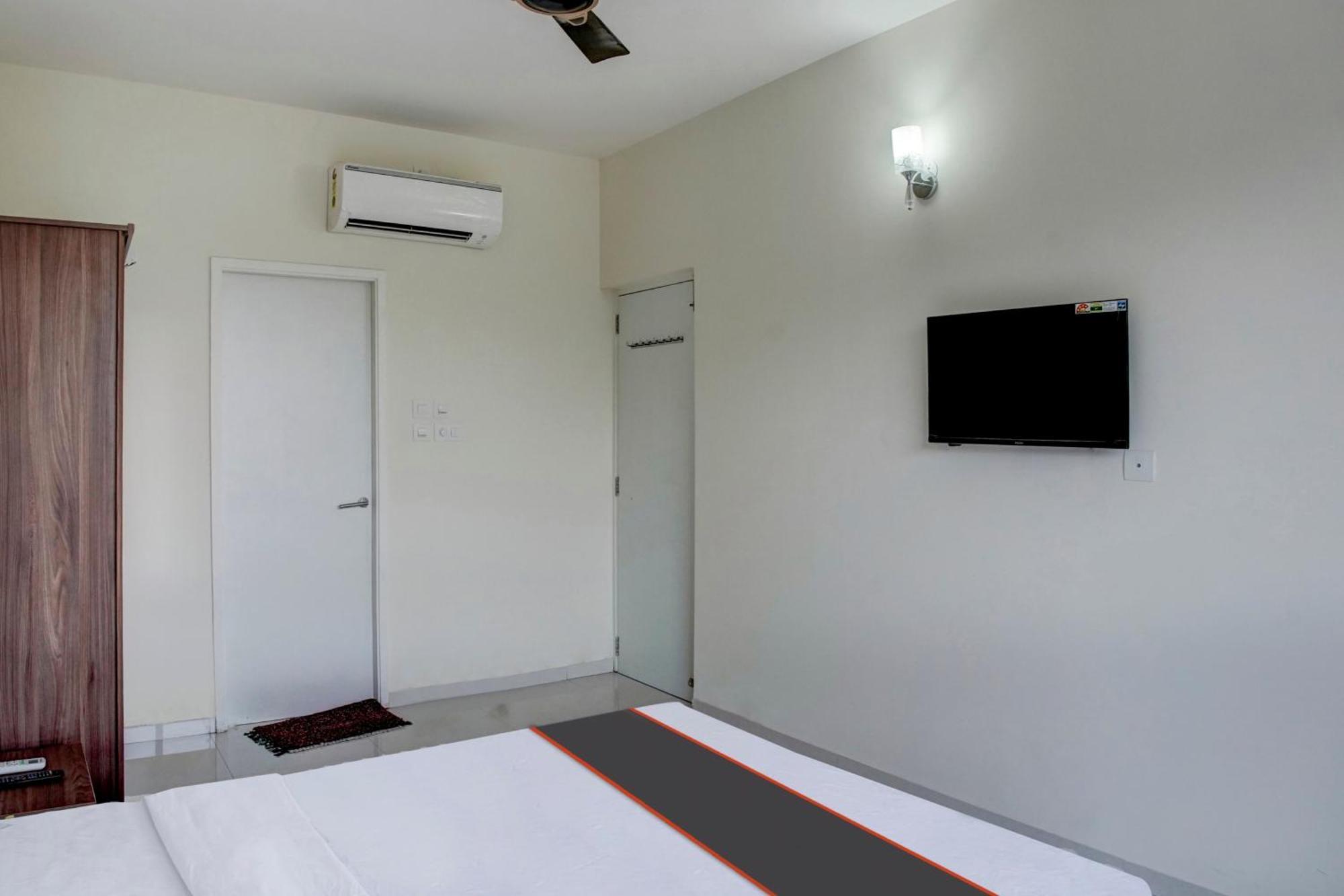 Flagship Santoshi Holiday Home Dabolim Kültér fotó